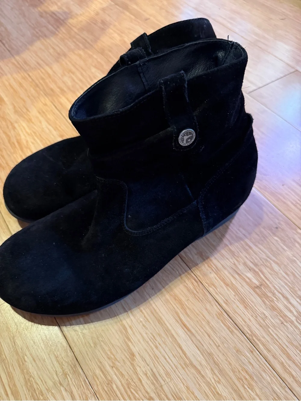 Birkenstock Sarnia Black Waxed Suede Slouchy Ankle Boots Side Zip 10